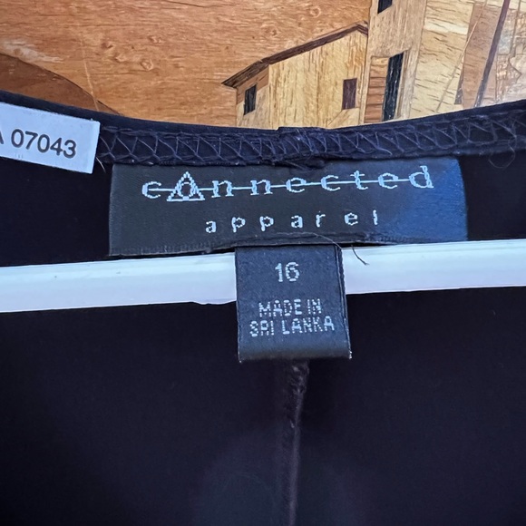 Black and white dress - Picture 2 of 2